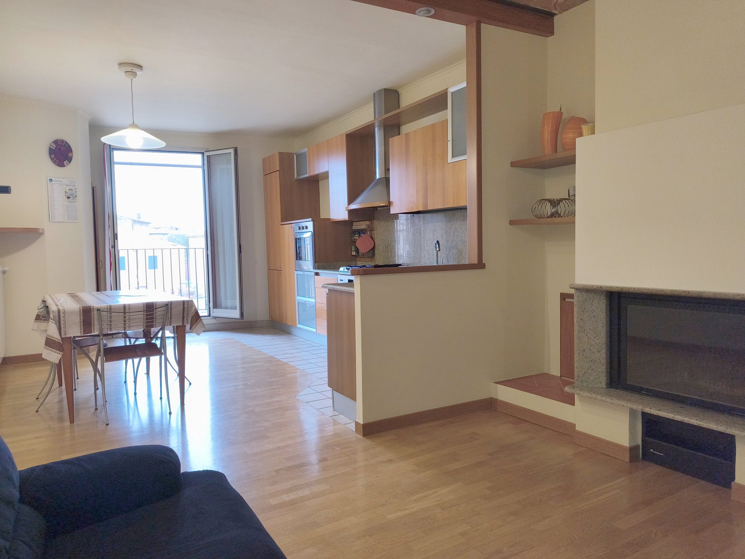 Piazza Mazzini, 3, Tuscania